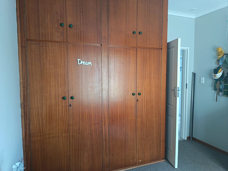 4 Bedroom Property for Sale in Vanes Estate Eastern Cape